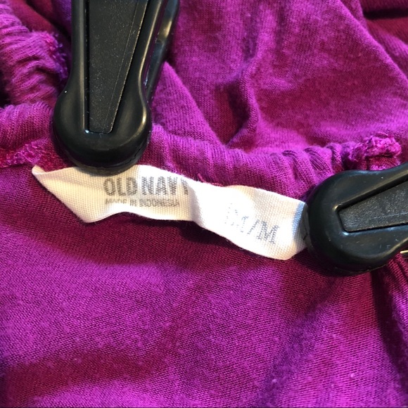 Old Navy Spaghetti Strap Tank Top - Picture 6 of 6